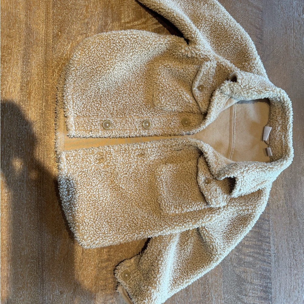 GAP Cozy Toddler Tan Sherpa Button Up Jacket-Used in good condition